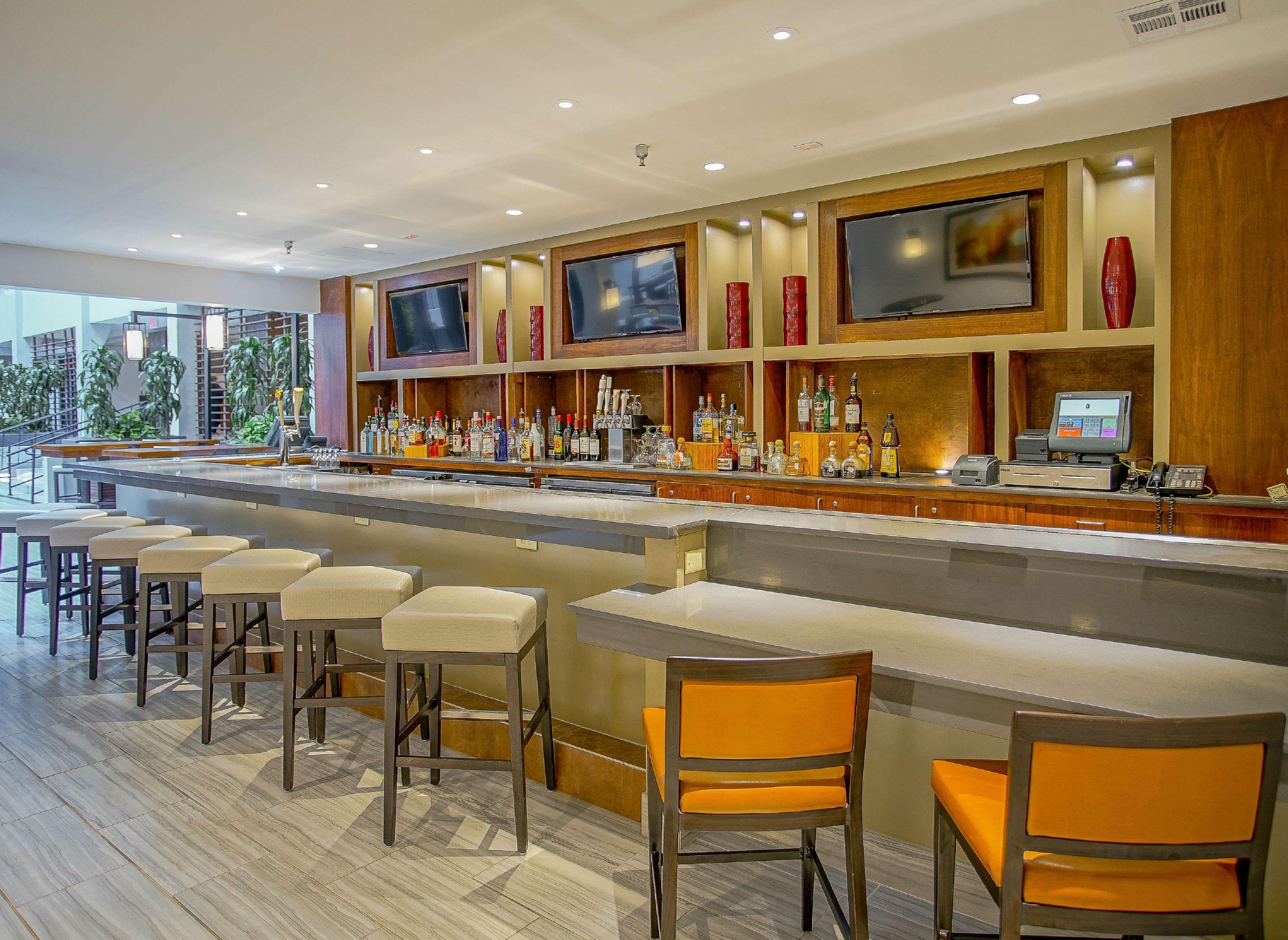 Embassy Suites San Antonio Northwest I-10 Экстерьер фото