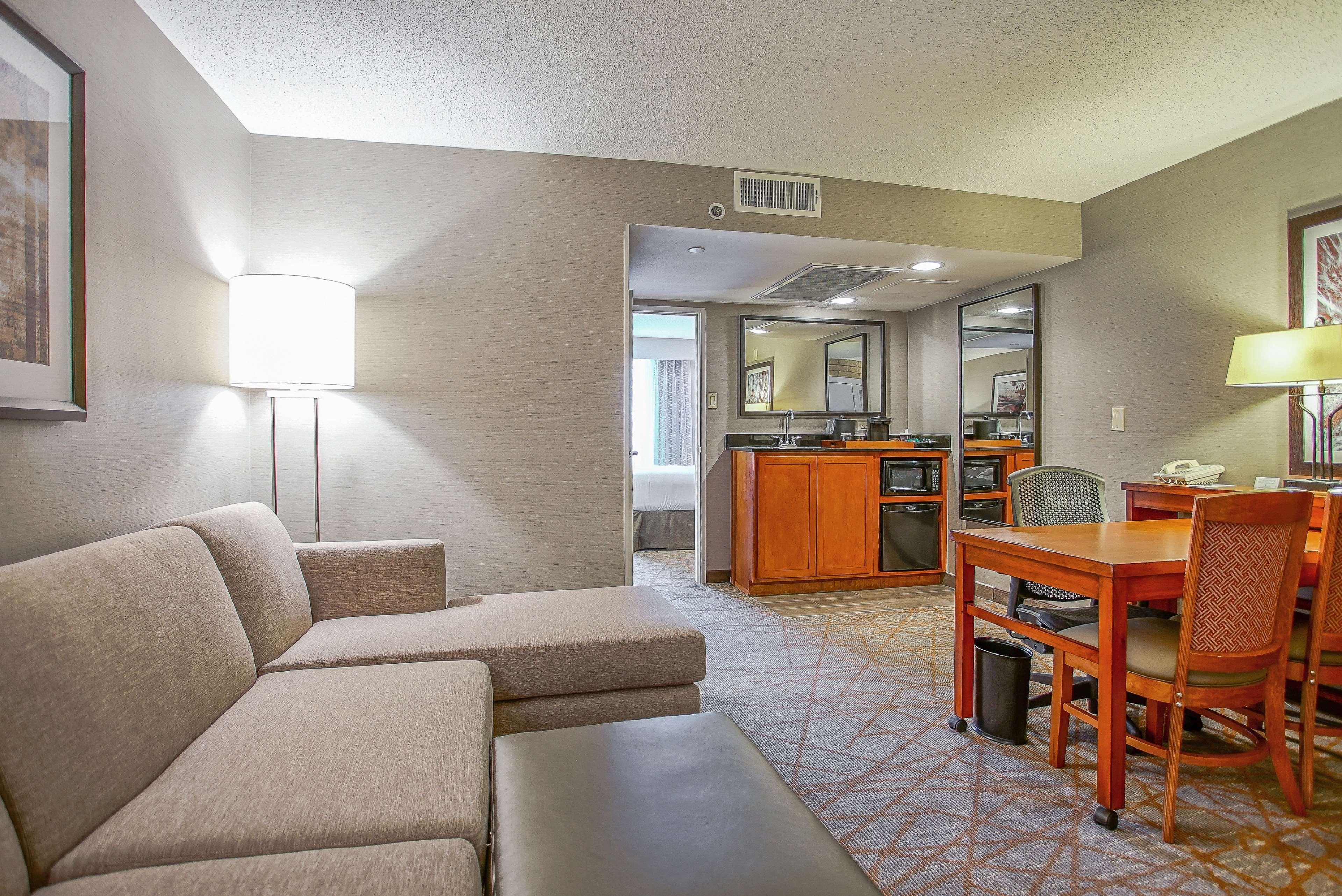 Embassy Suites San Antonio Northwest I-10 Экстерьер фото
