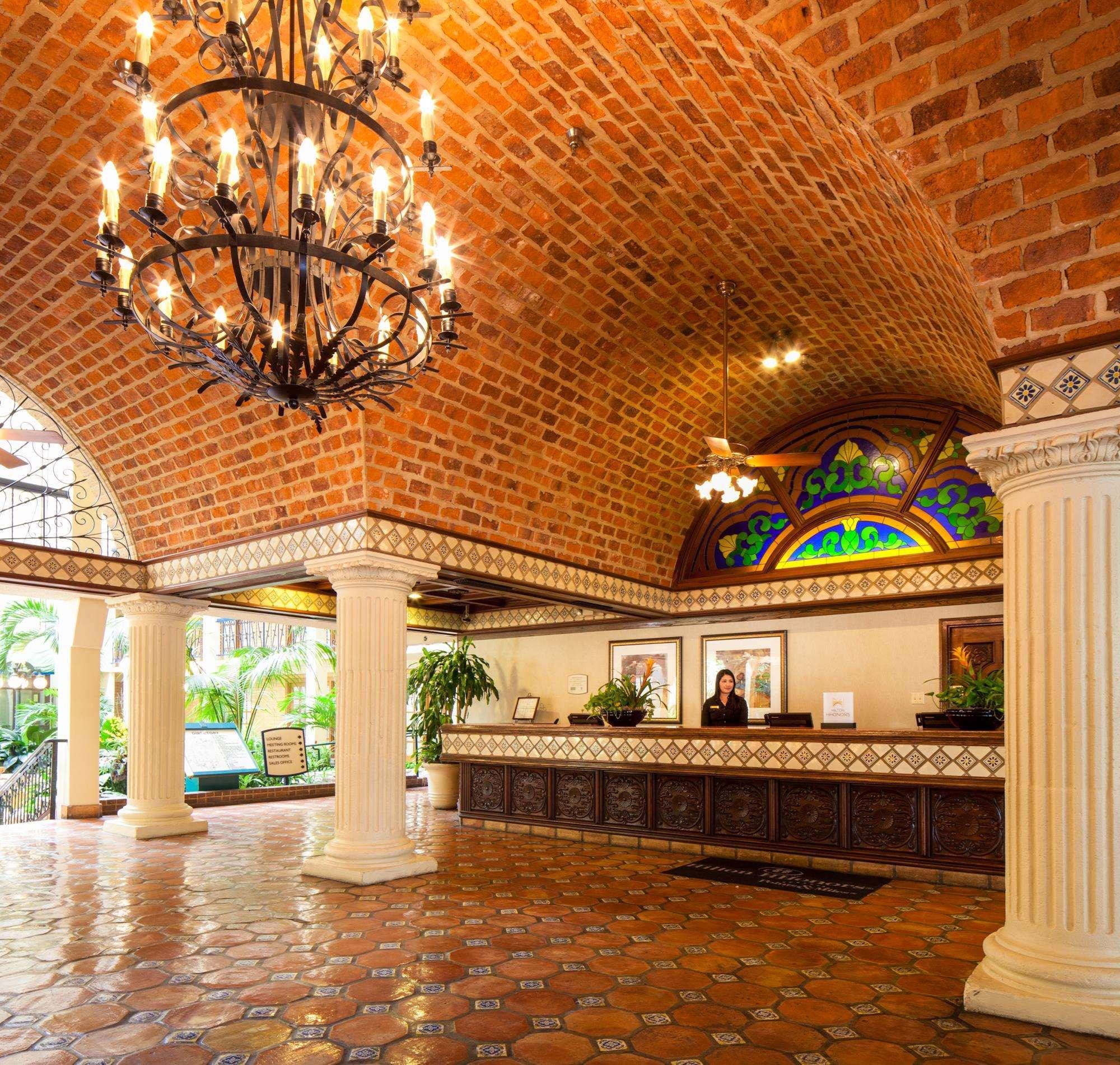 Embassy Suites San Antonio Northwest I-10 Экстерьер фото