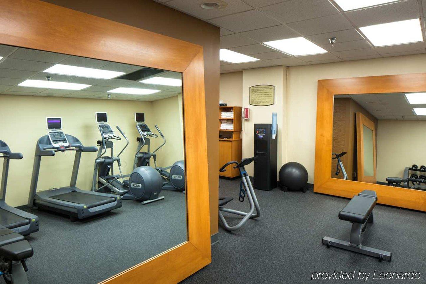 Embassy Suites San Antonio Northwest I-10 Удобства фото
