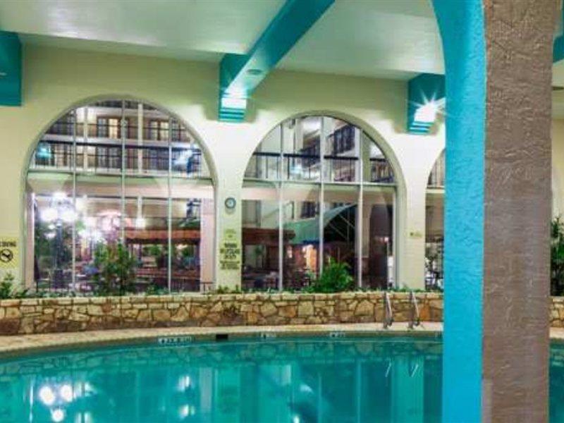 Embassy Suites San Antonio Northwest I-10 Экстерьер фото