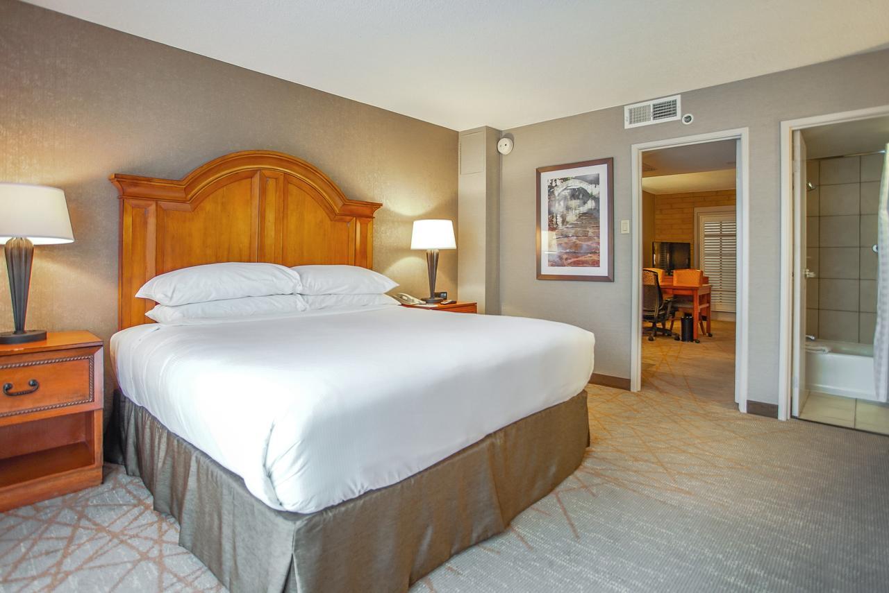 Embassy Suites San Antonio Northwest I-10 Экстерьер фото